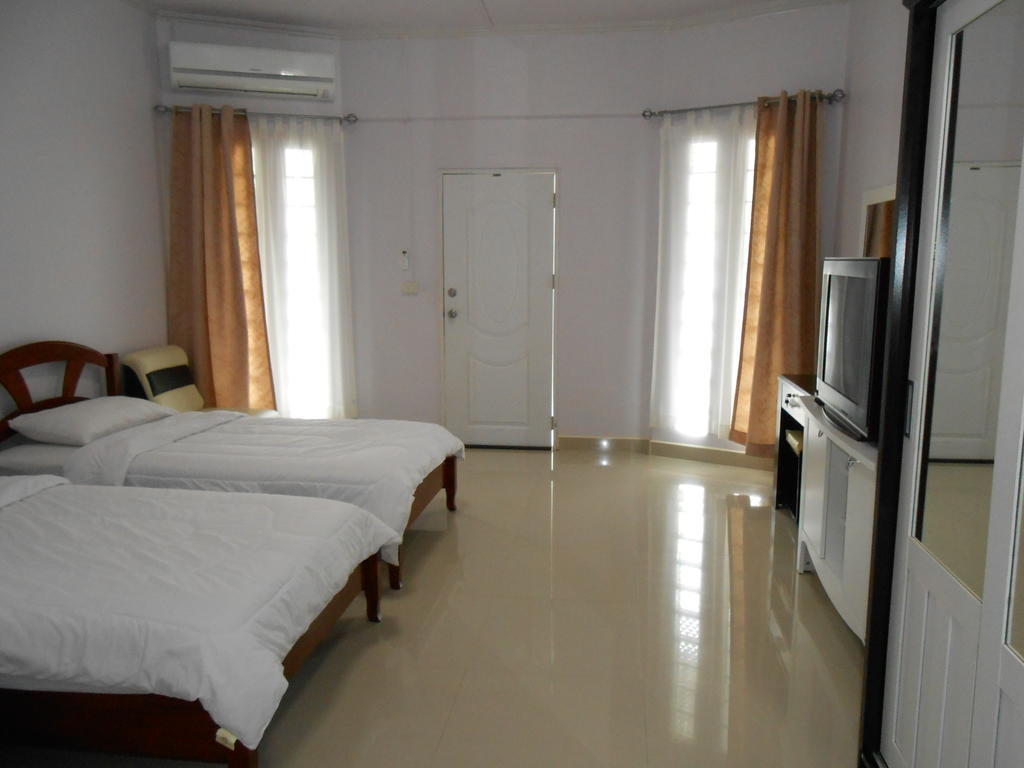 Mt-Room Pak Kret Zimmer foto