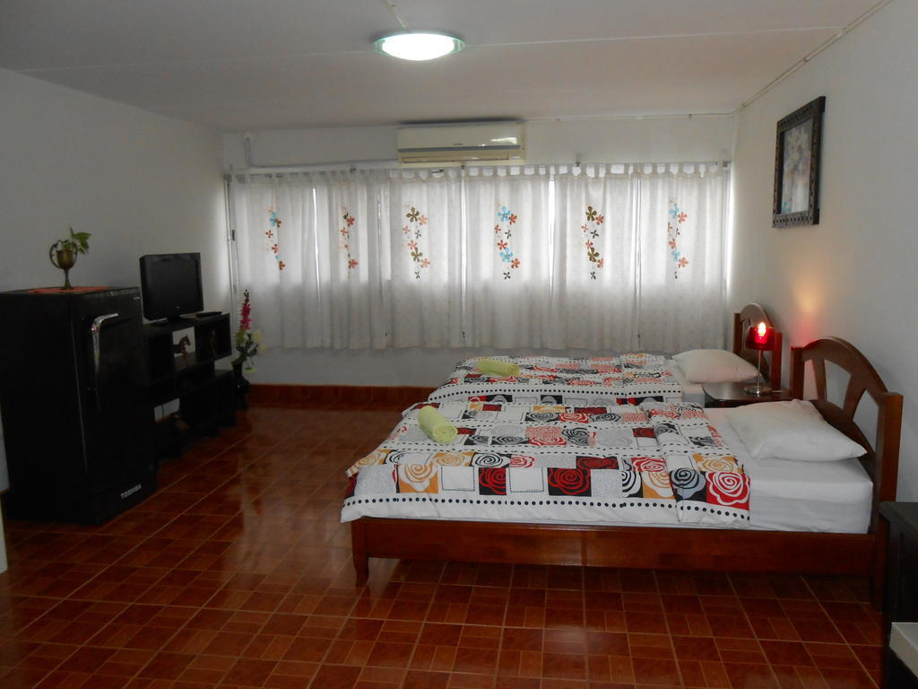 Mt-Room Pak Kret Zimmer foto